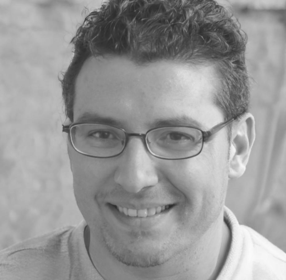 Andrés durante su formación en análisis financiero básico